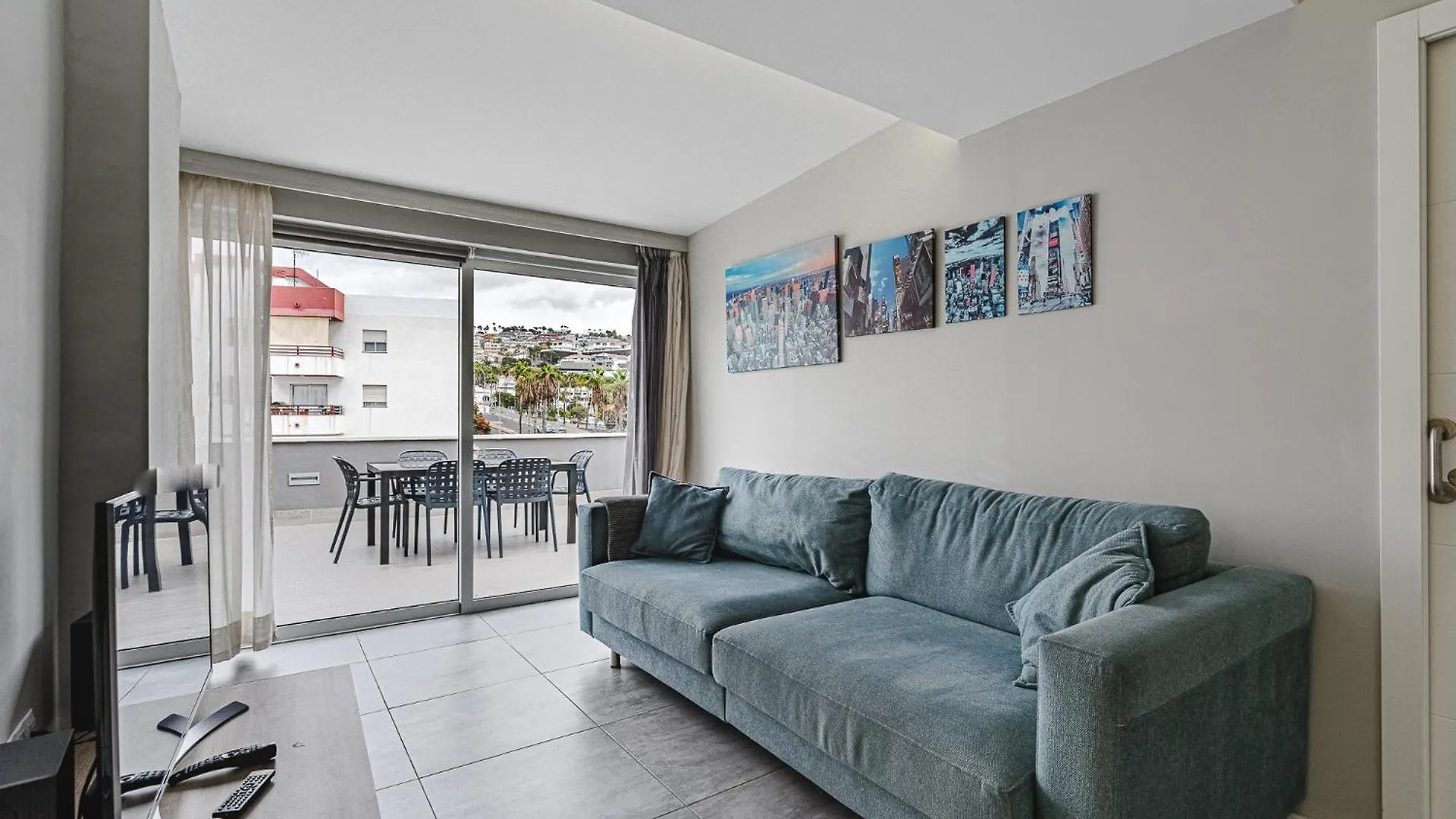 Διαμέρισμα 22 Avenida De Los Pueblos Costa Adeje